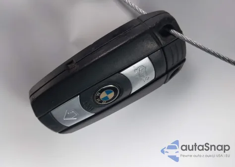 2009 BMW 328I xDrive from USA, damaged, VIN WBAPK53589A511215